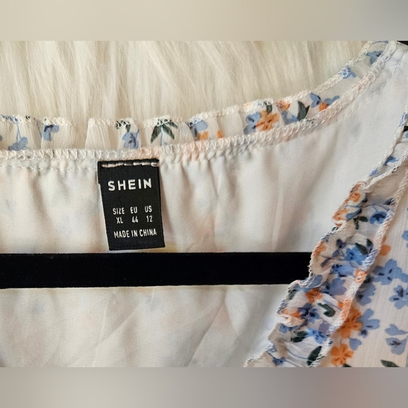 SHEIN Cottagecore Flutter Sleeve Floral Midi Dress (NWOT) - Picture 7 of 8